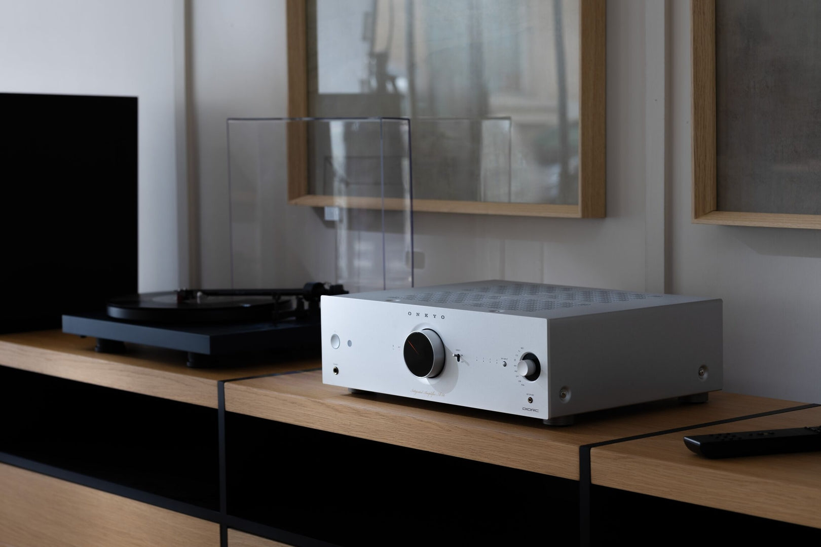 Onkyo A50S Network Integrated Amplifier, silber