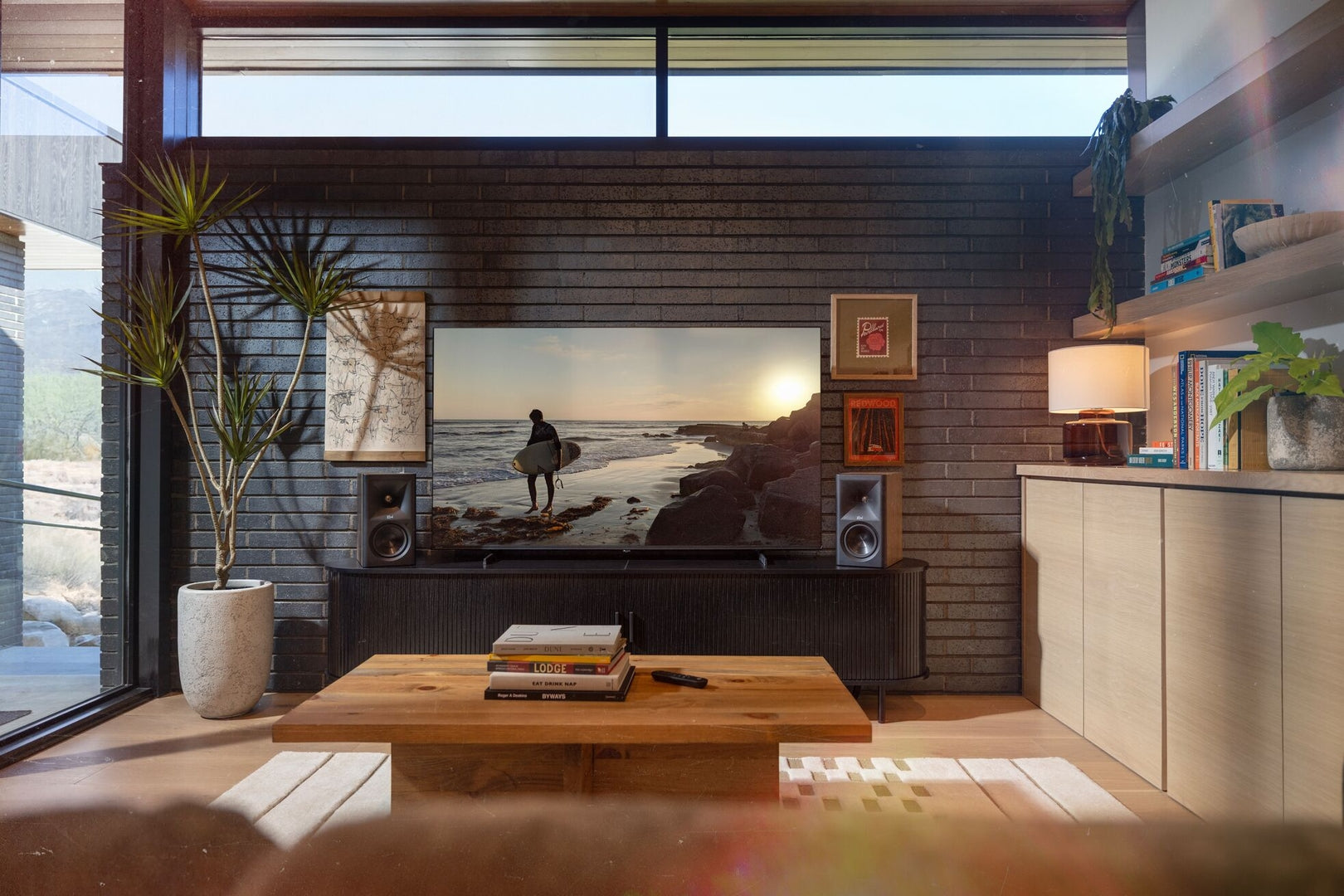 Klipsch The Fives II Walnut, active Speaker, Streamer