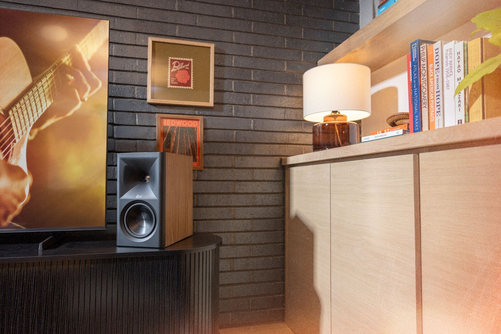 Klipsch The Fives II Walnut, active Speaker, Streamer